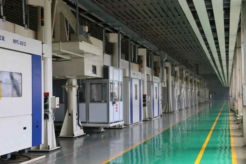 歐系基因 世界標準 漢馬動力精研高端智造，鑄就行業新標桿